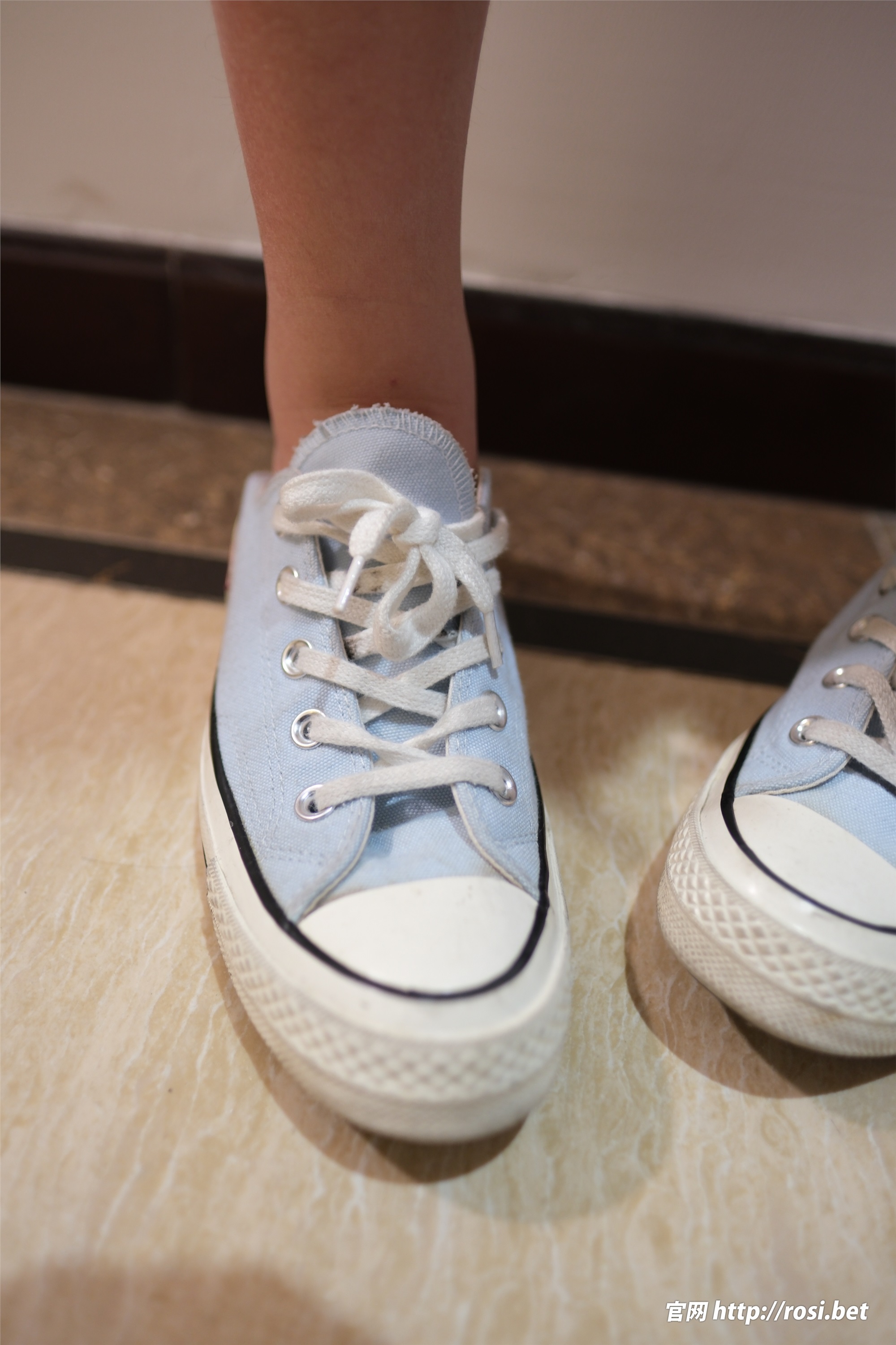 ROSI写真 2025.11.08 NO.5087